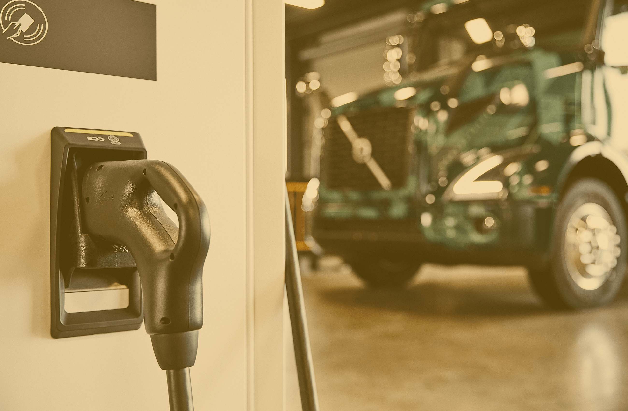 volvo_vnr_electric_station