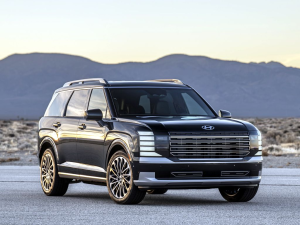 2025 Hyundai SUV with bold front design